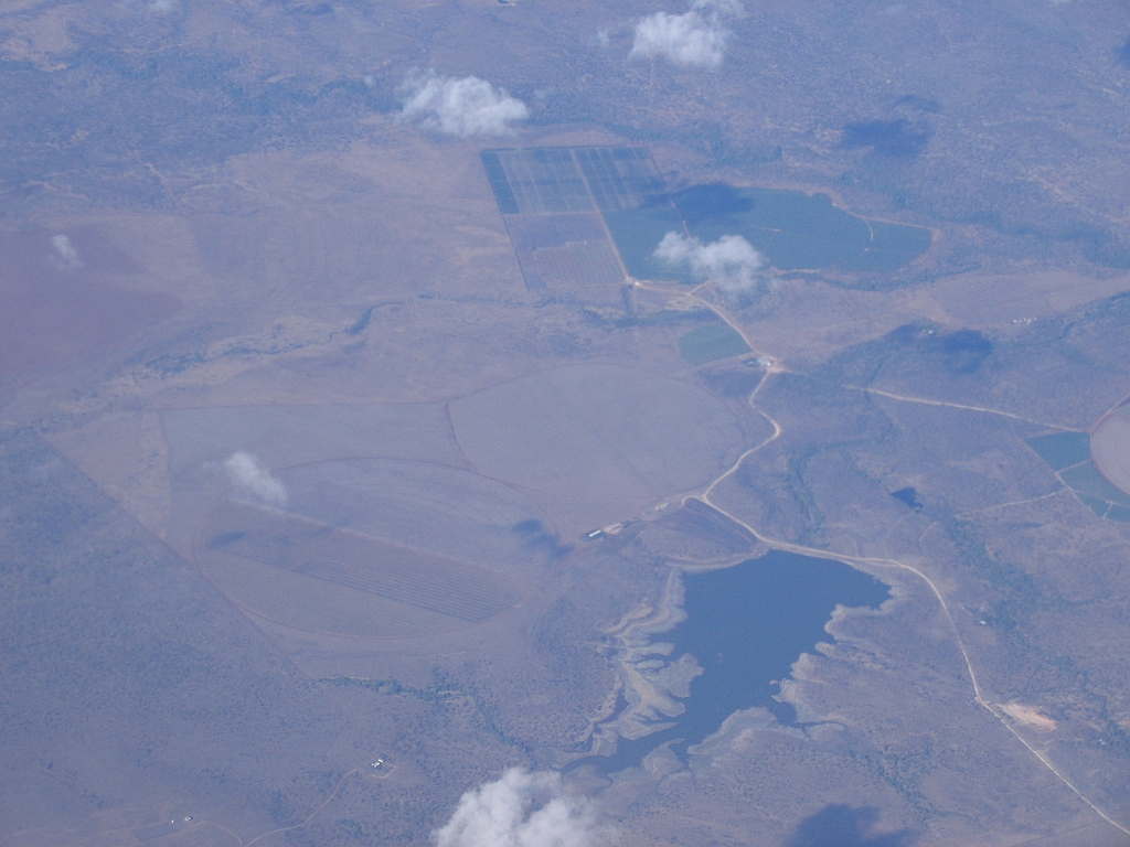 CairnsTC005 Avion.jpg